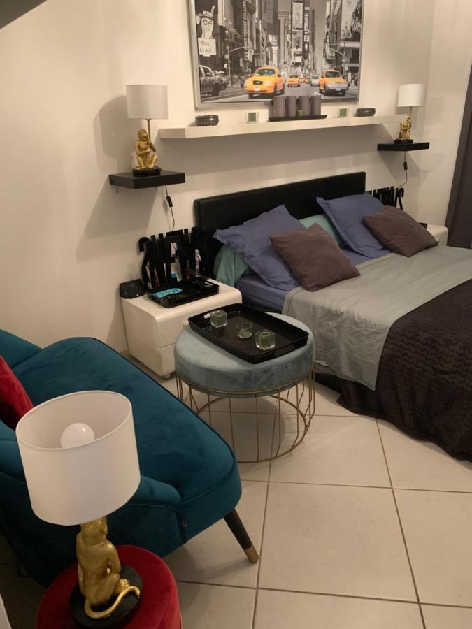 Chambre Dans Guest House Borrigo Ментона Экстерьер фото